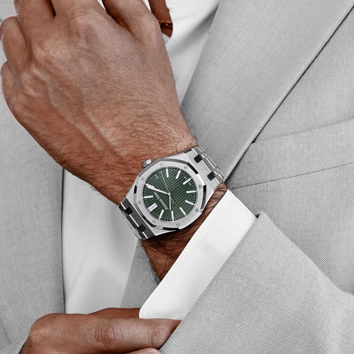 Audemars Piguet Royal Oak 15510ST.OO.1320ST.09 Edelstahl Grünes Zifferblatt