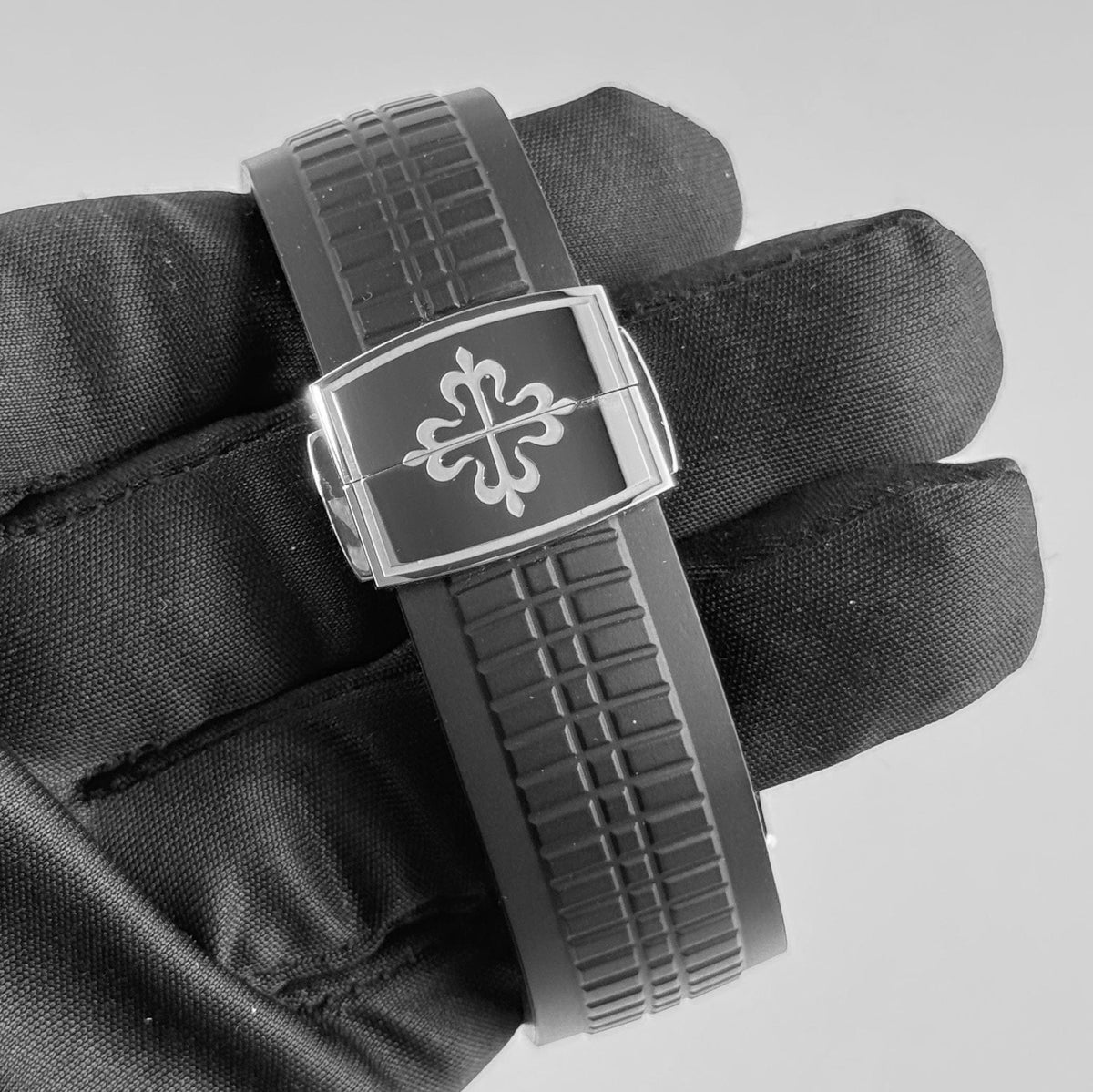 Patek Philippe Aquanaut 3285 V3 – 5167/1A-001 Stainless Steel Black Dial (2023) 40.8 MM